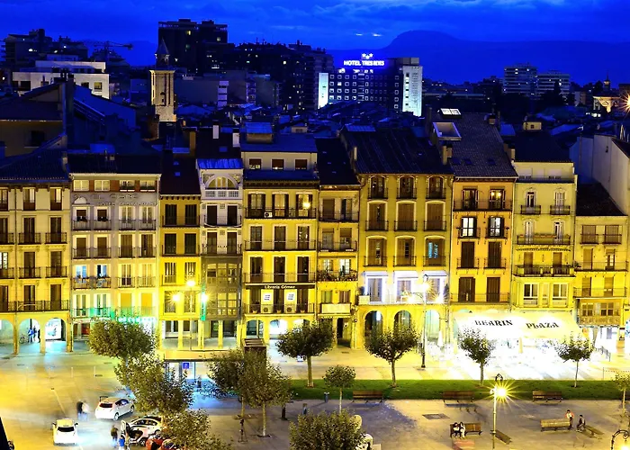 Hotel cerca del aeropuerto: Hostal Arriazu