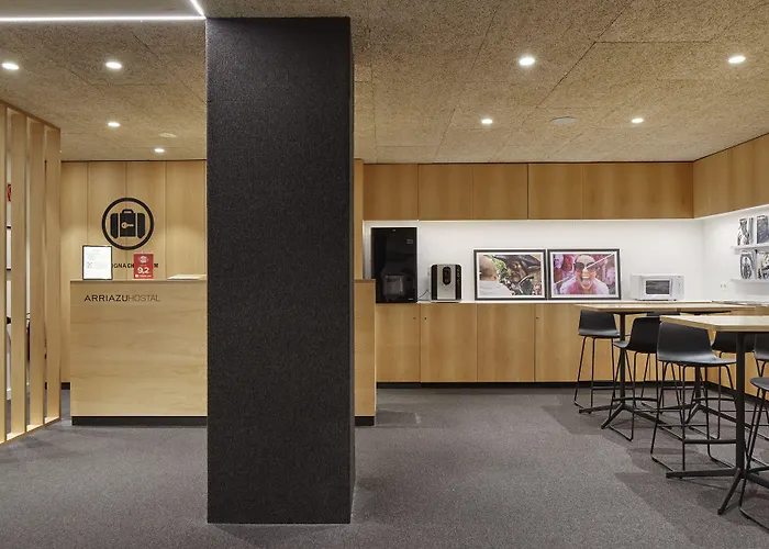Hotel cerca del aeropuerto: Hostal Arriazu