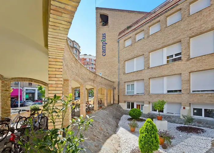Hotel que admite mascotas: Camplus Pamplona